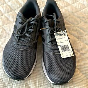 Brand new Adidas men’s Runfalcon 2.0 size 9.5